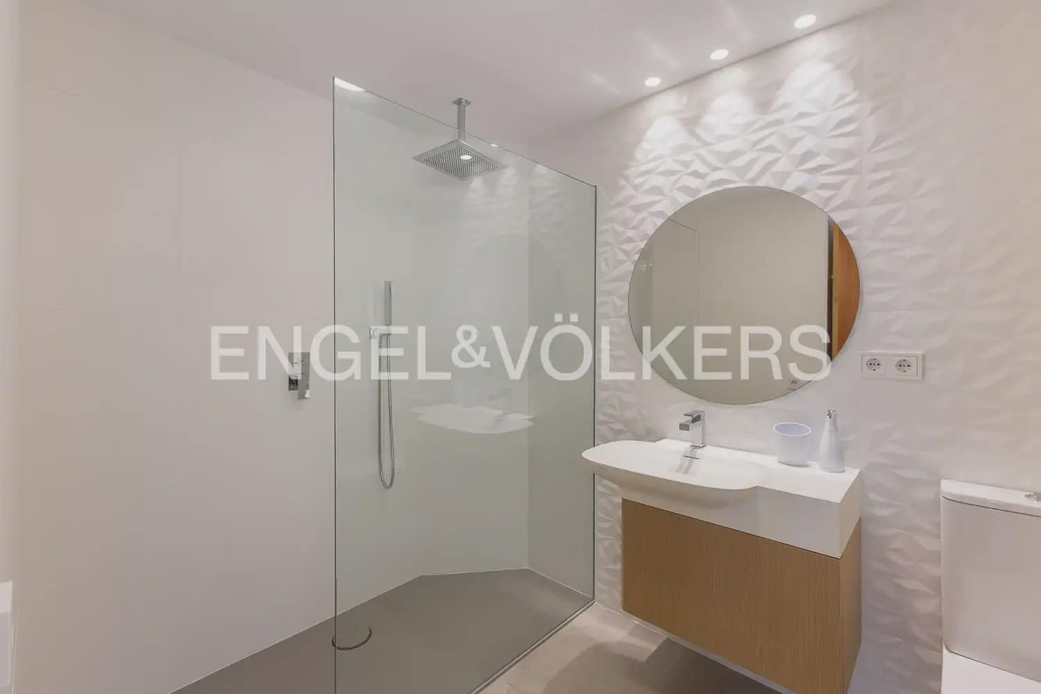 4 chambre Penthouse à vendre à Mislata avec garage - 750 000 € (Ref: 10004842)