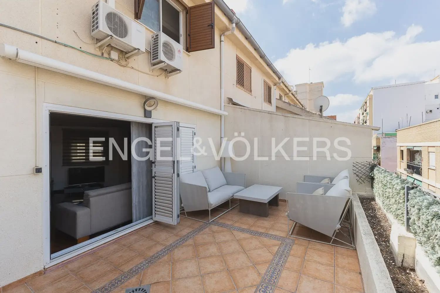 4 chambre Penthouse à vendre à Mislata avec garage - 750 000 € (Ref: 10004842)