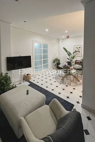 1 soveværelse Lejlighed til leje i Russafa, Valencia by - € 1.495 (Ref: 10007488)