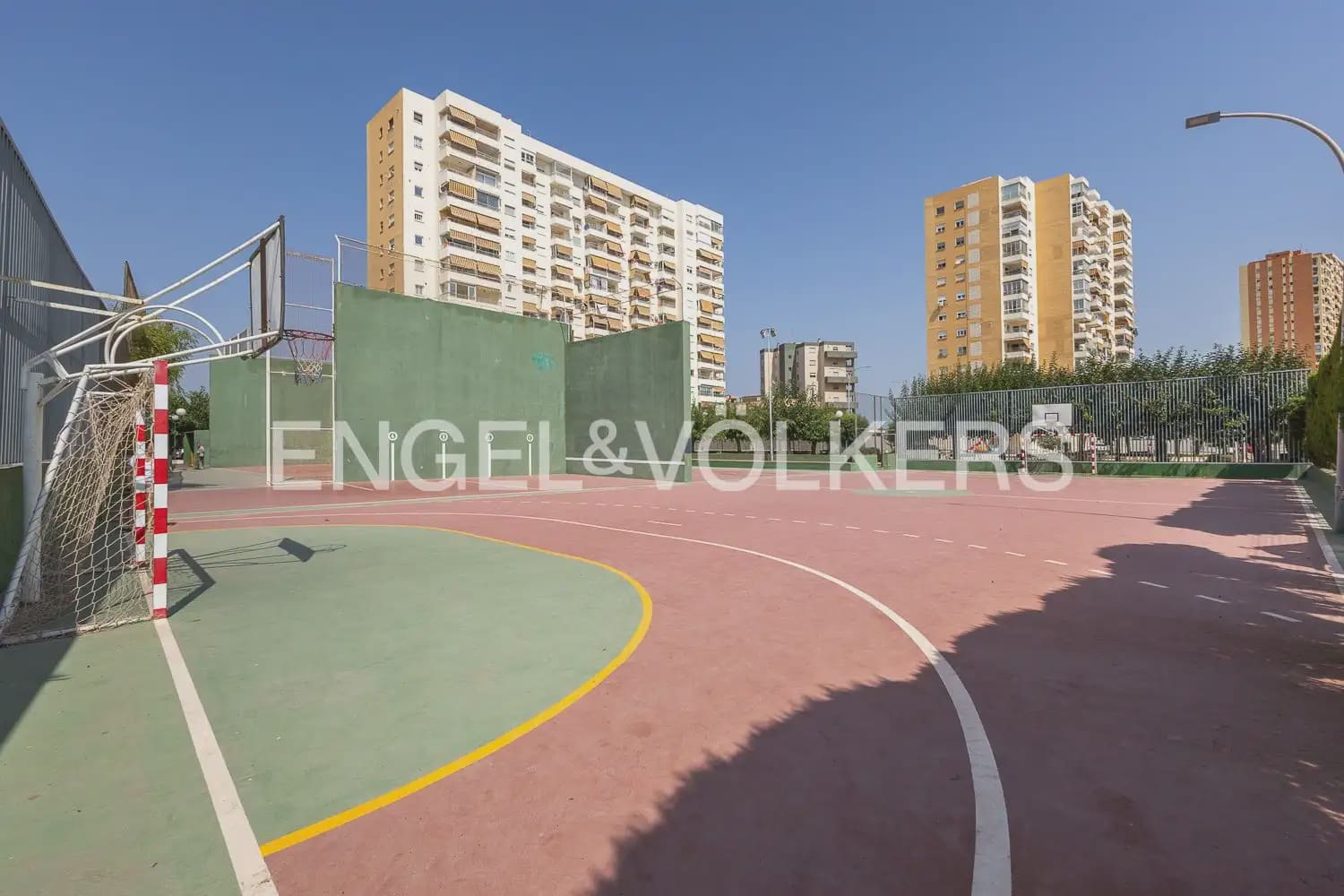 3 sovrum Lägenhet att hyra i Puig med pool - 1 700 € (Ref: 10007489)