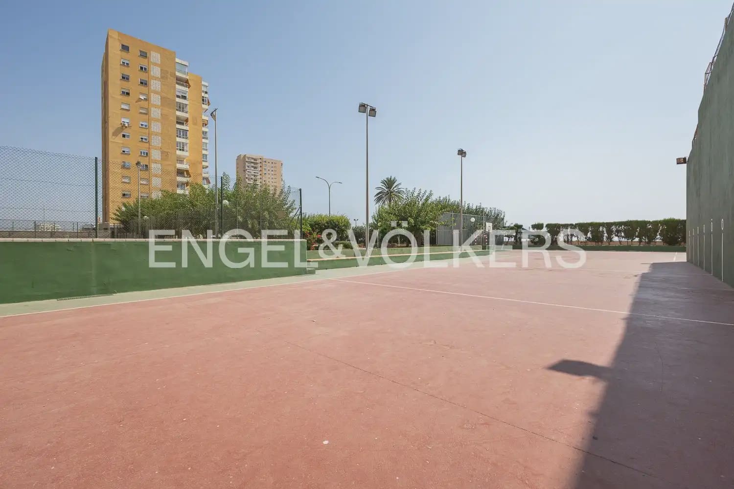 3 sovrum Lägenhet att hyra i Puig med pool - 1 700 € (Ref: 10007489)
