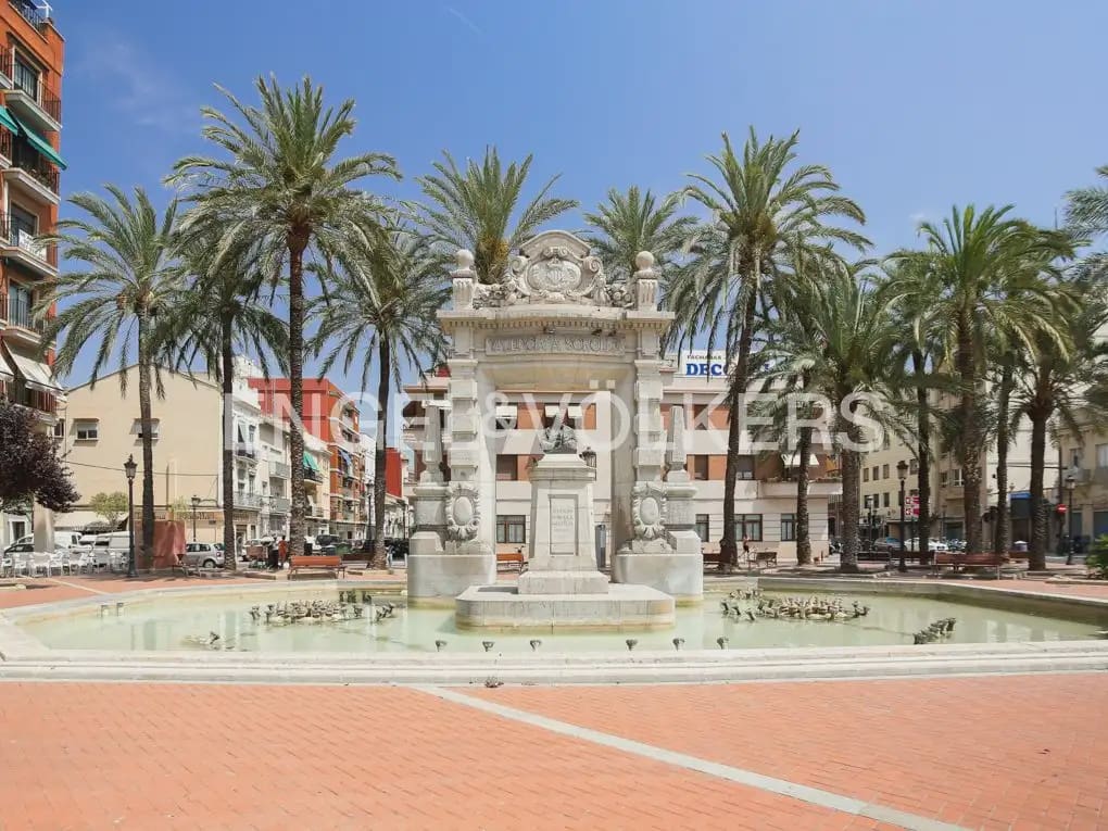 2 soverom Leilighet til leie i Valencia by - € 1 550 (Ref: 10007490)