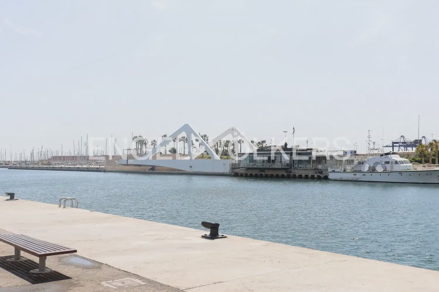 2 soverom Leilighet til leie i Valencia by - € 1 550 (Ref: 10007490)
