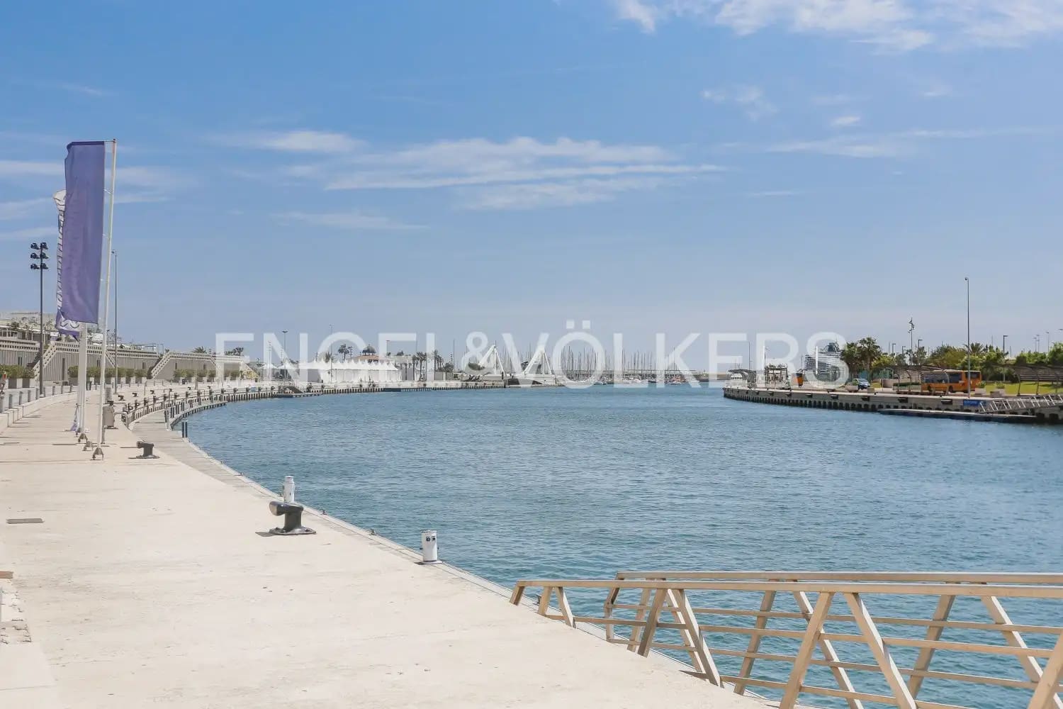 2 soverom Leilighet til leie i Valencia by - € 1 550 (Ref: 10007490)