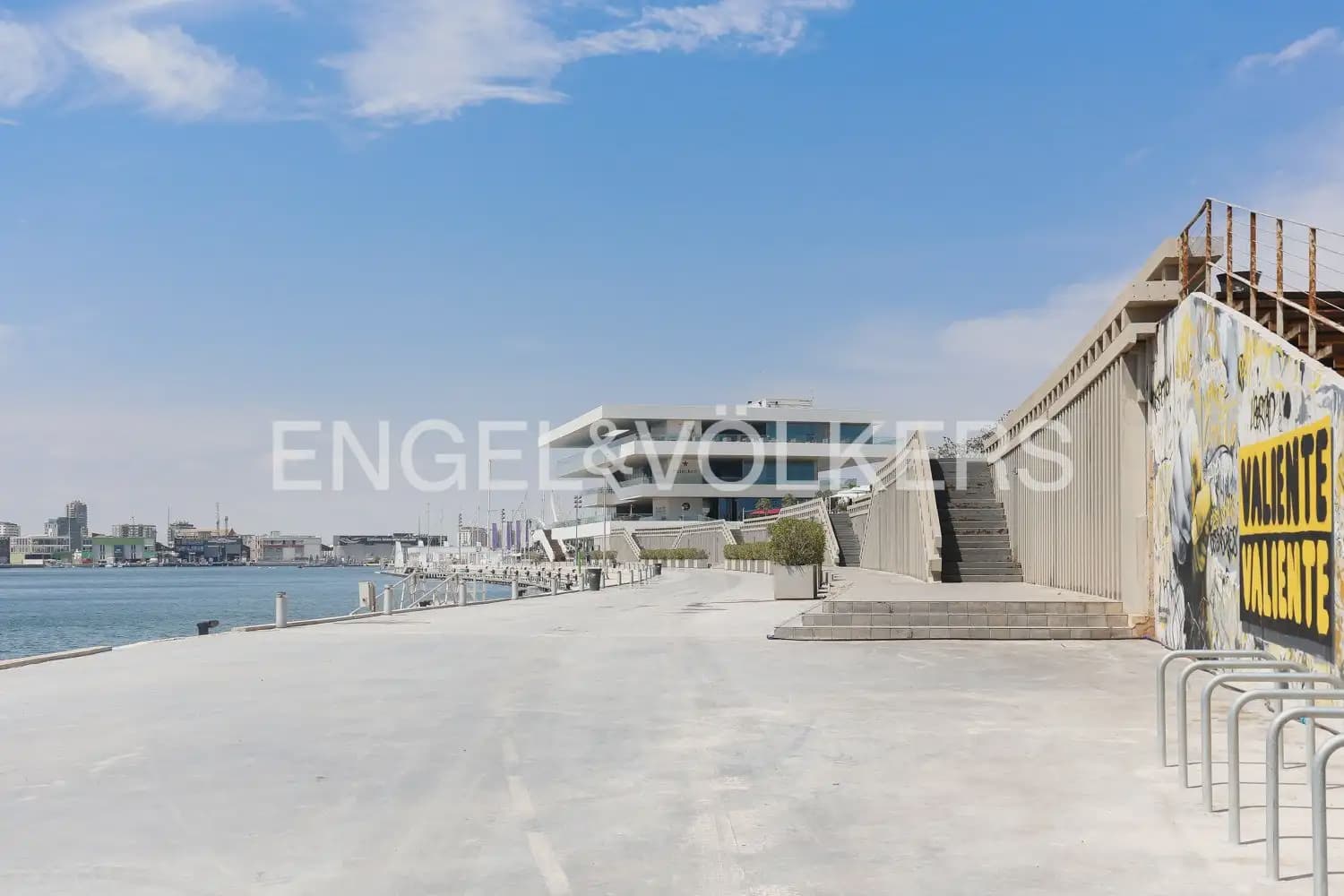 2 soverom Leilighet til leie i Valencia by - € 1 550 (Ref: 10007490)