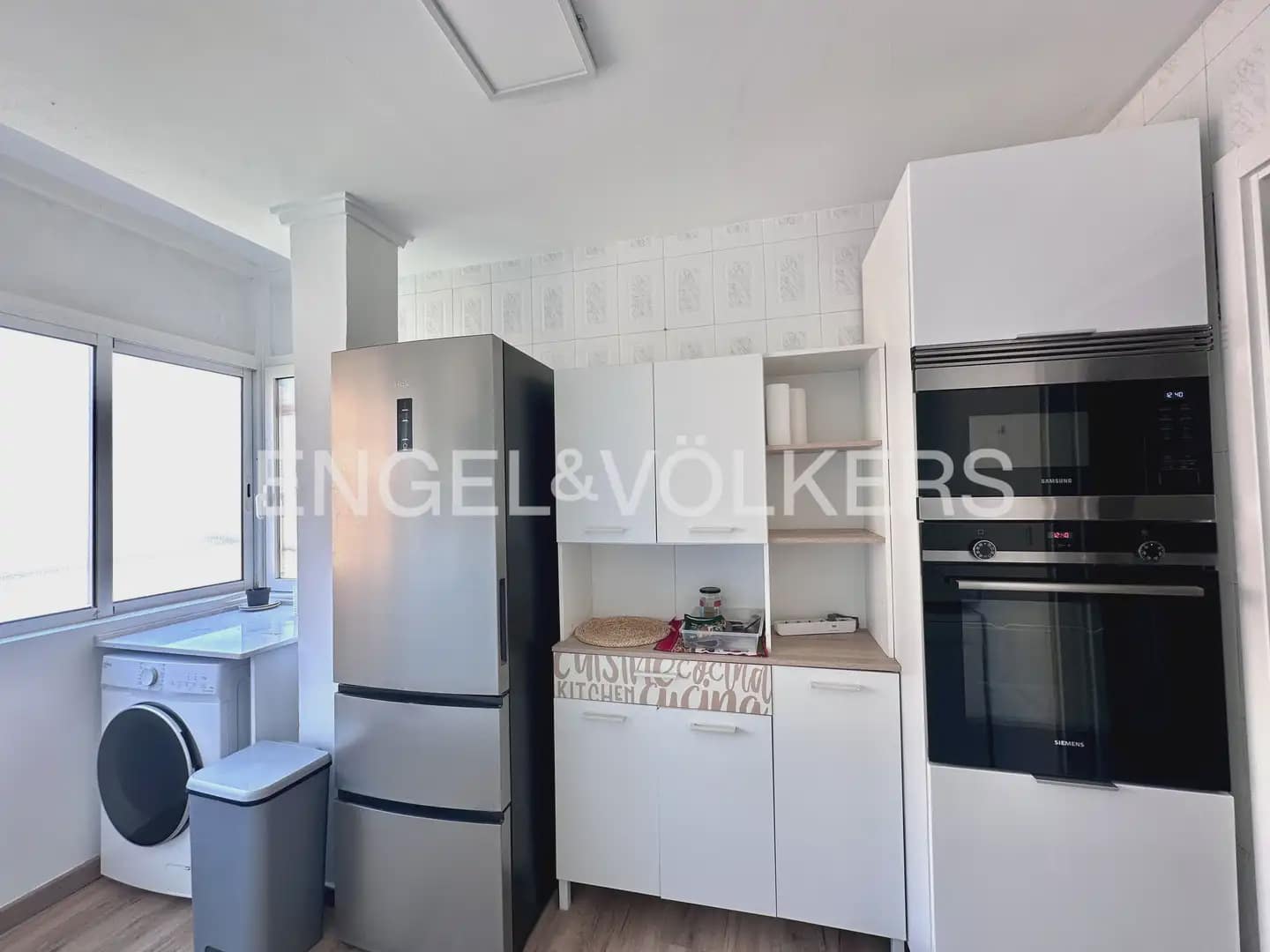 2 soverom Leilighet til leie i Valencia by - € 1 550 (Ref: 10007490)