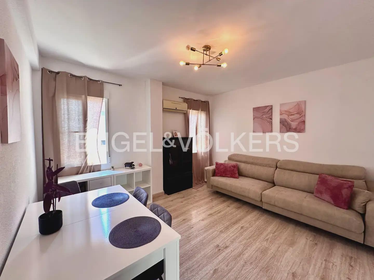 2 soverom Leilighet til leie i Valencia by - € 1 550 (Ref: 10007490)