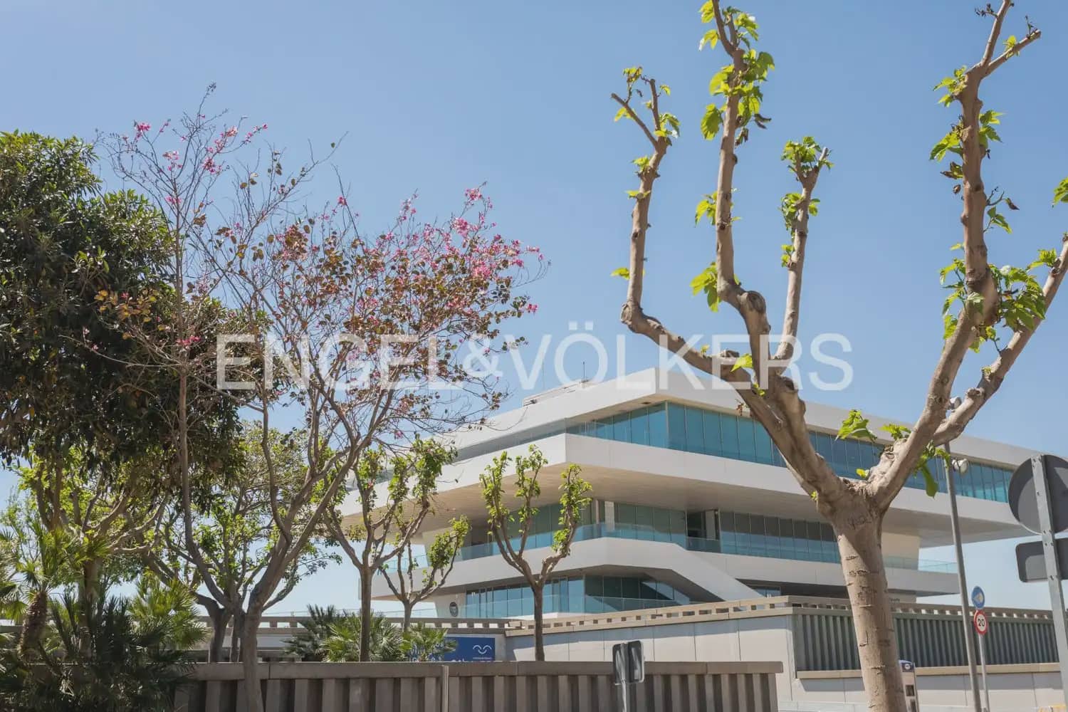 2 soverom Leilighet til leie i Valencia by - € 1 550 (Ref: 10007490)