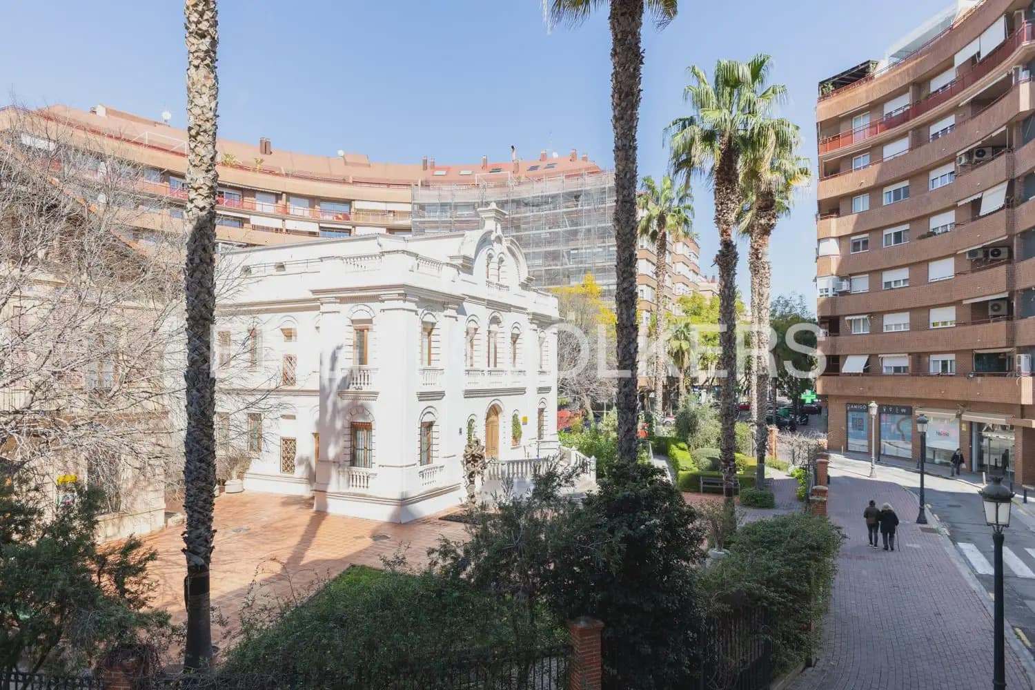 Appartement de 4 chambres à louer à Valence ville avec garage - 3 000 € (Ref: 10007491)