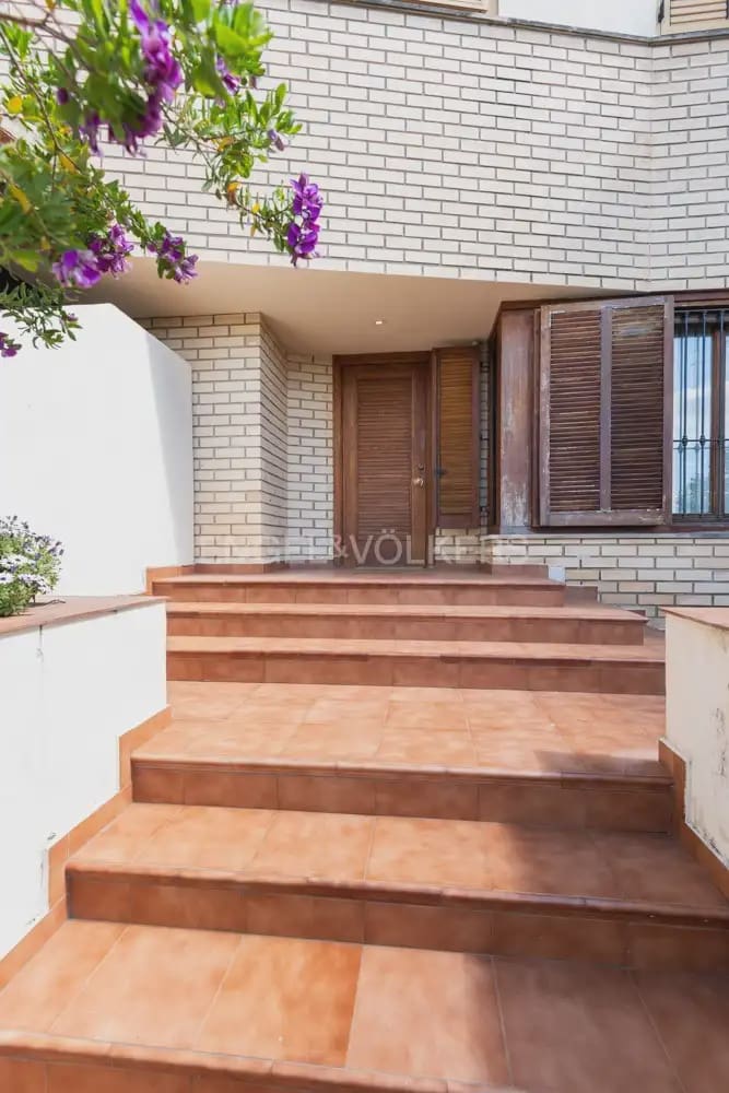 1 slaapkamer Appartement te huur in Valencia stad met zwembad - € 1.200 (Ref: 10007601)