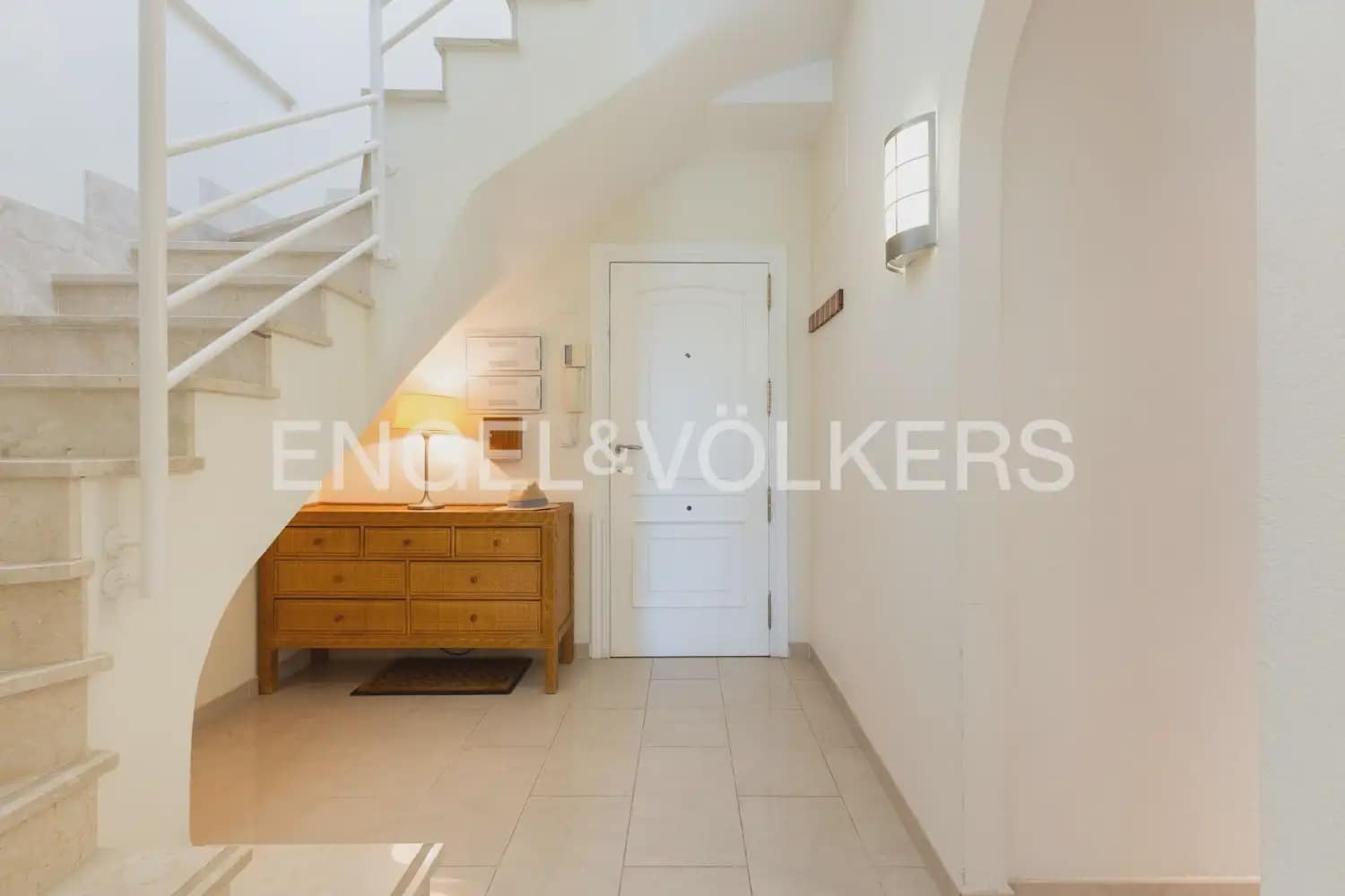 3 Zimmer Penthouse zu verkaufen in Oliva mit Pool Garage - 730.000 € (Ref: 10007602)