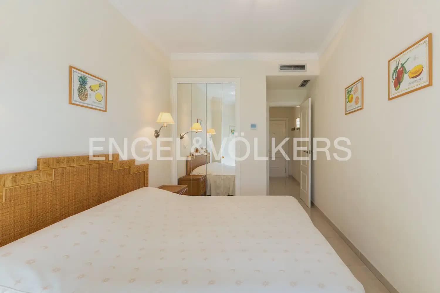 3 Zimmer Penthouse zu verkaufen in Oliva mit Pool Garage - 730.000 € (Ref: 10007602)