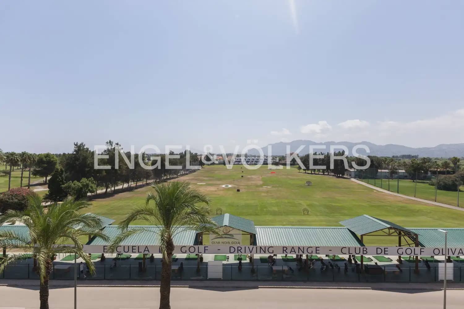 3 Zimmer Penthouse zu verkaufen in Oliva mit Pool Garage - 730.000 € (Ref: 10007602)