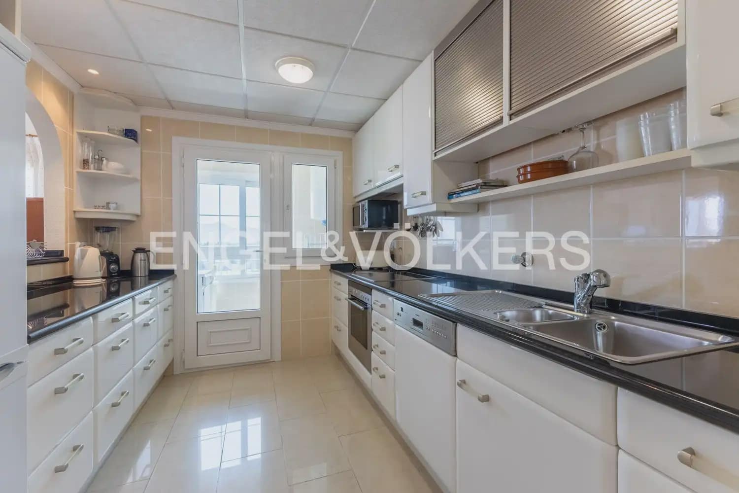 3 Zimmer Penthouse zu verkaufen in Oliva mit Pool Garage - 730.000 € (Ref: 10007602)