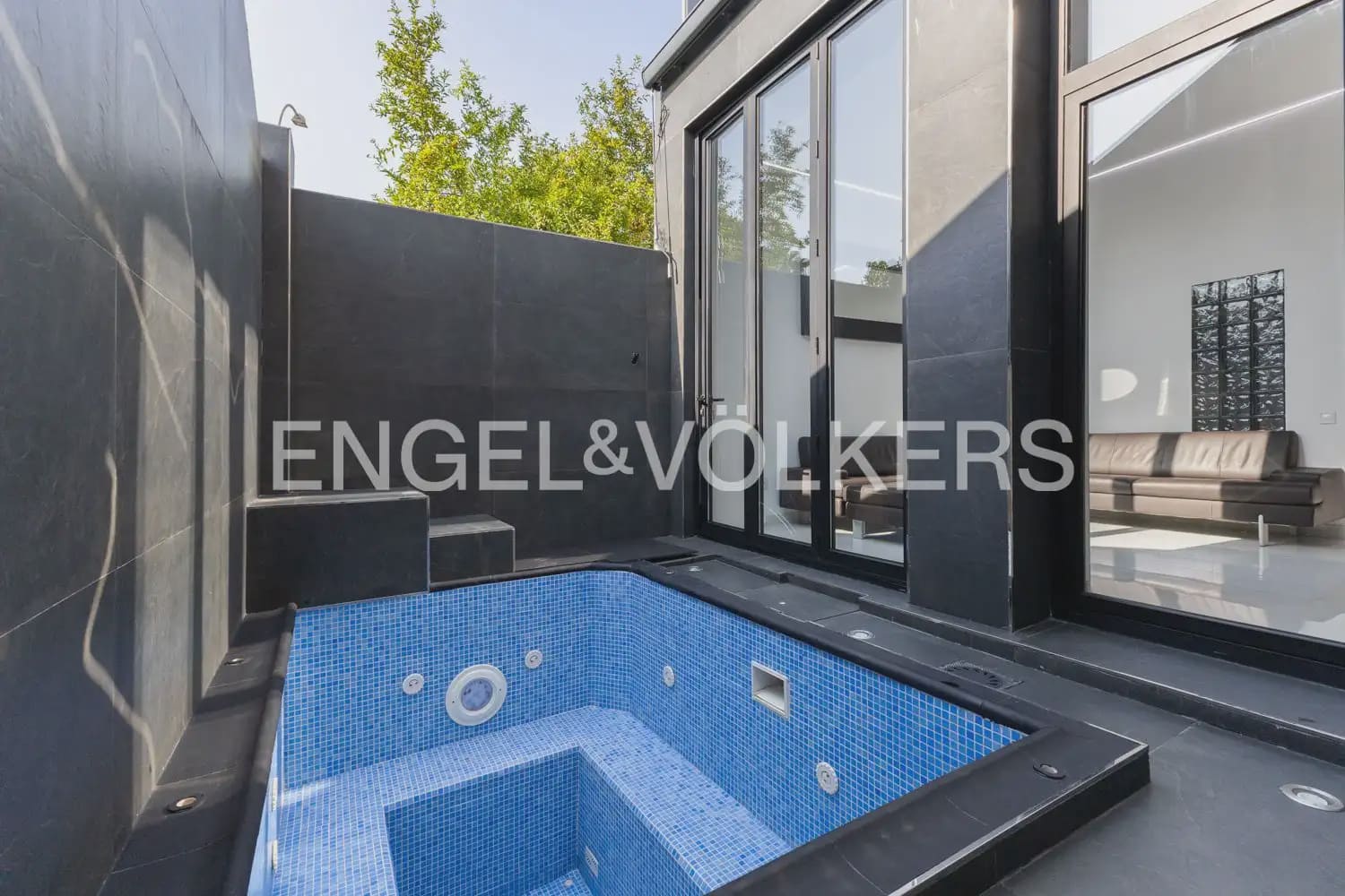 4 Zimmer Haus zu verkaufen in Valencia Stadt mit Pool - 650.000 € (Ref: 10007603)
