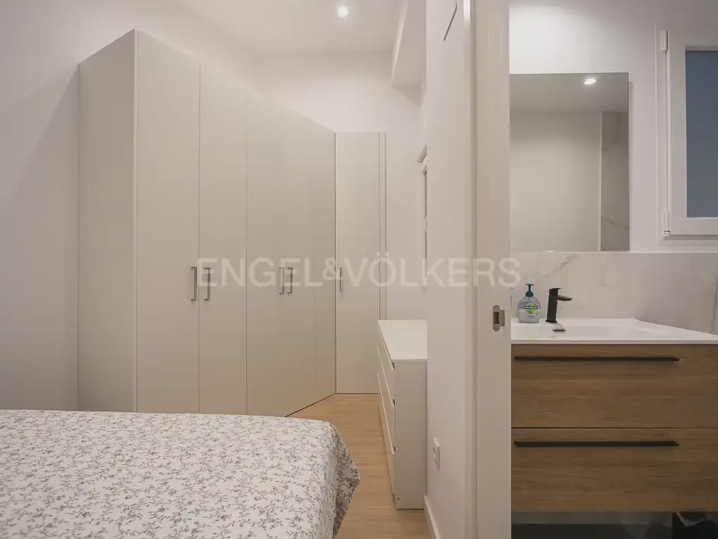 3 makuuhuone Asunto vuokrattavana paikassa Valencia kaupunki - 2 100 € (Ref: 10007804)
