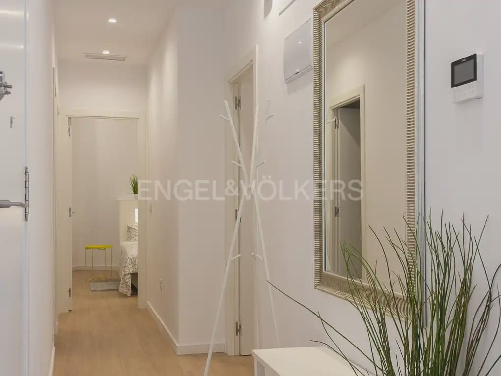 3 makuuhuone Asunto vuokrattavana paikassa Valencia kaupunki - 2 100 € (Ref: 10007804)