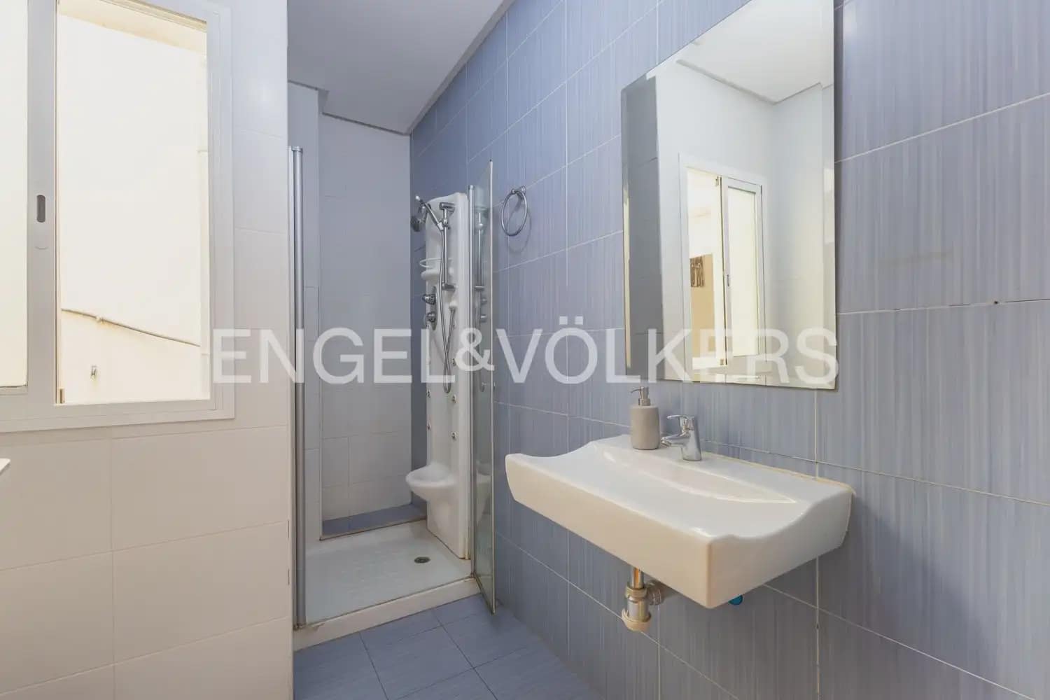 4 quarto Apartamento para venda em Valencia cidade - 395 000 € (Ref: 10007805)