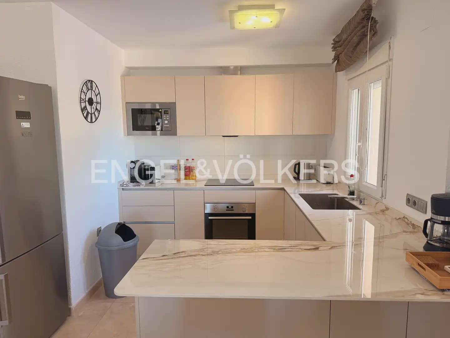 4 quarto Moradia para venda em Els Poblets com piscina garagem - 690 000 € (Ref: 10007806)