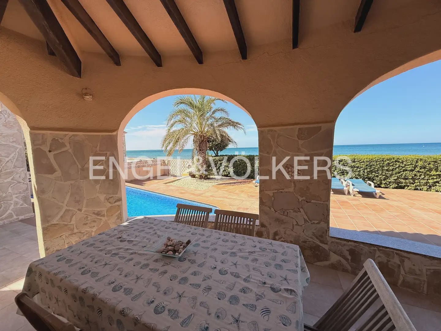 4 quarto Moradia para venda em Els Poblets com piscina garagem - 690 000 € (Ref: 10007806)