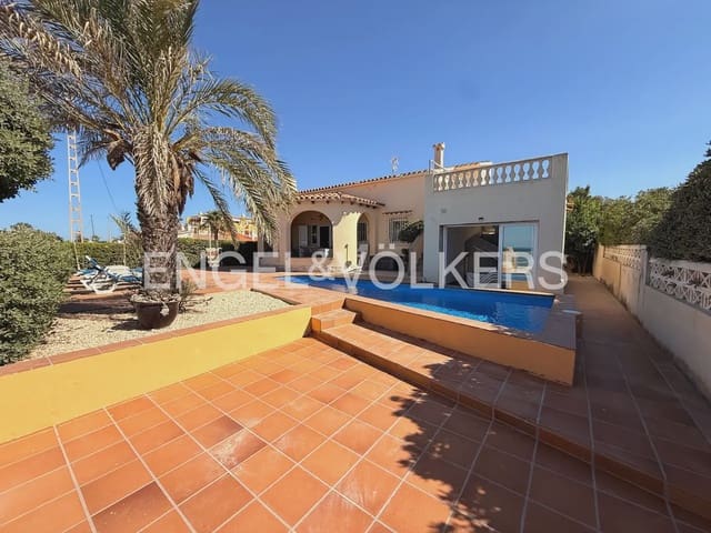 4 quarto Moradia para venda em Els Poblets com piscina garagem - 690 000 € (Ref: 10007806)