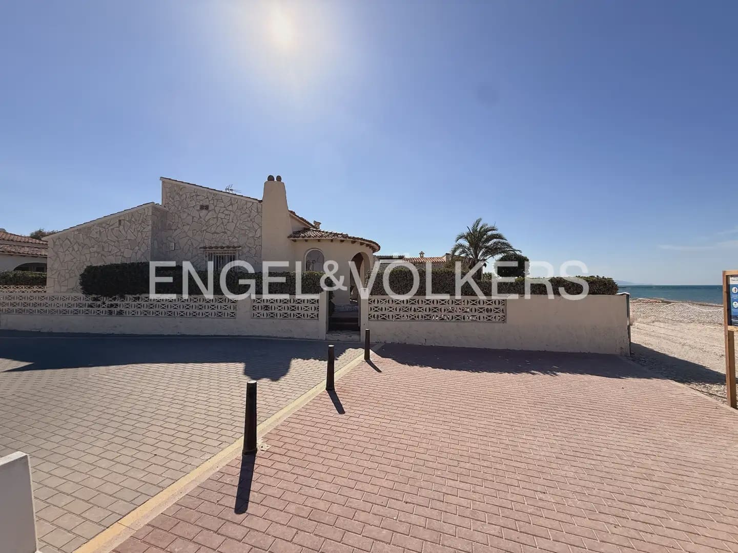 4 quarto Moradia para venda em Els Poblets com piscina garagem - 690 000 € (Ref: 10007806)