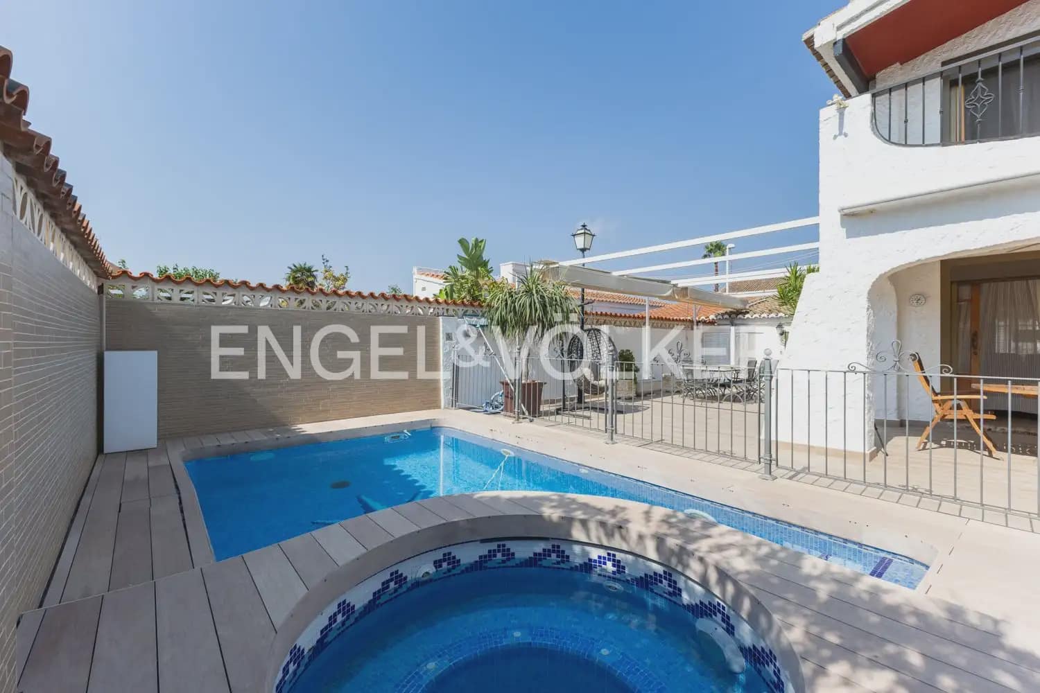4 quarto Moradia para venda em Sagunto / Sagunt com piscina garagem - 660 000 € (Ref: 10007807)