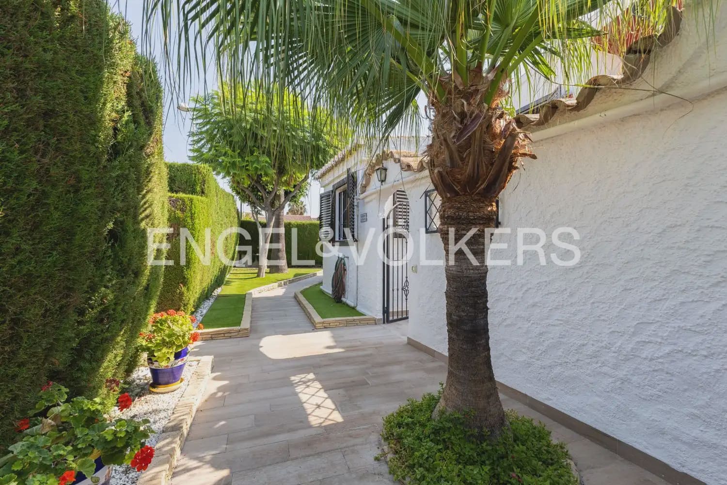 4 quarto Moradia para venda em Sagunto / Sagunt com piscina garagem - 660 000 € (Ref: 10007807)