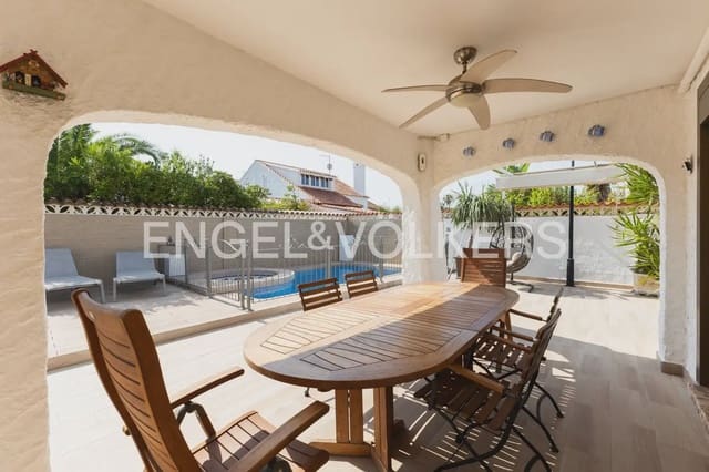 4 quarto Moradia para venda em Almarda, Sagunto / Sagunt com piscina garagem - 660 000 € (Ref: 10007807)