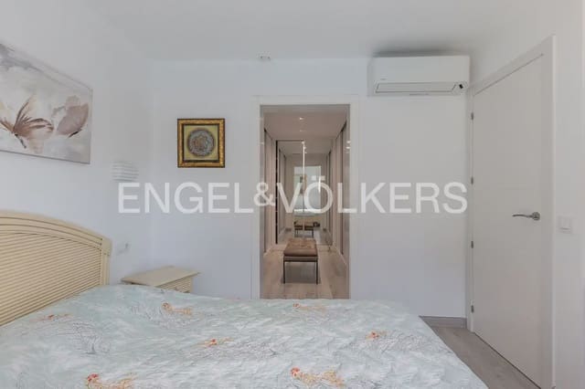 5 soveværelse Villa til salg i Cap Martí - El Tossalet - Pinomar, Javea / Xàbia med swimmingpool garage - € 1.350.000 (Ref: 10007808)