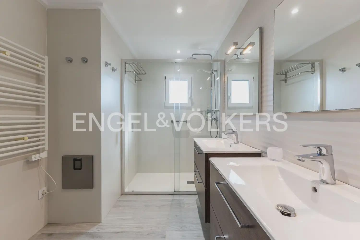 5 soveværelse Villa til salg i Javea / Xabia med swimmingpool garage - € 1.350.000 (Ref: 10007808)