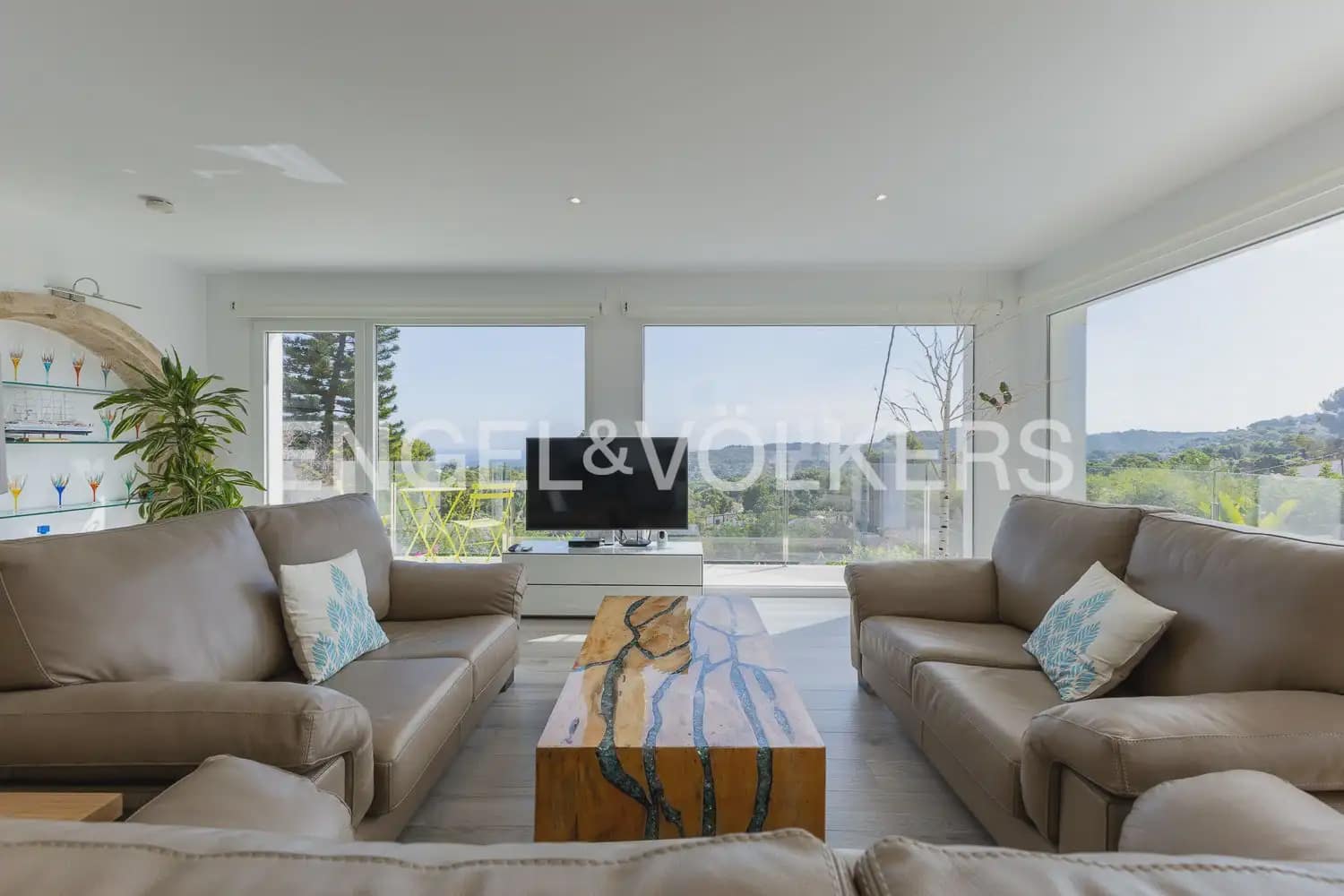 5 soveværelse Villa til salg i Javea / Xabia med swimmingpool garage - € 1.350.000 (Ref: 10007808)
