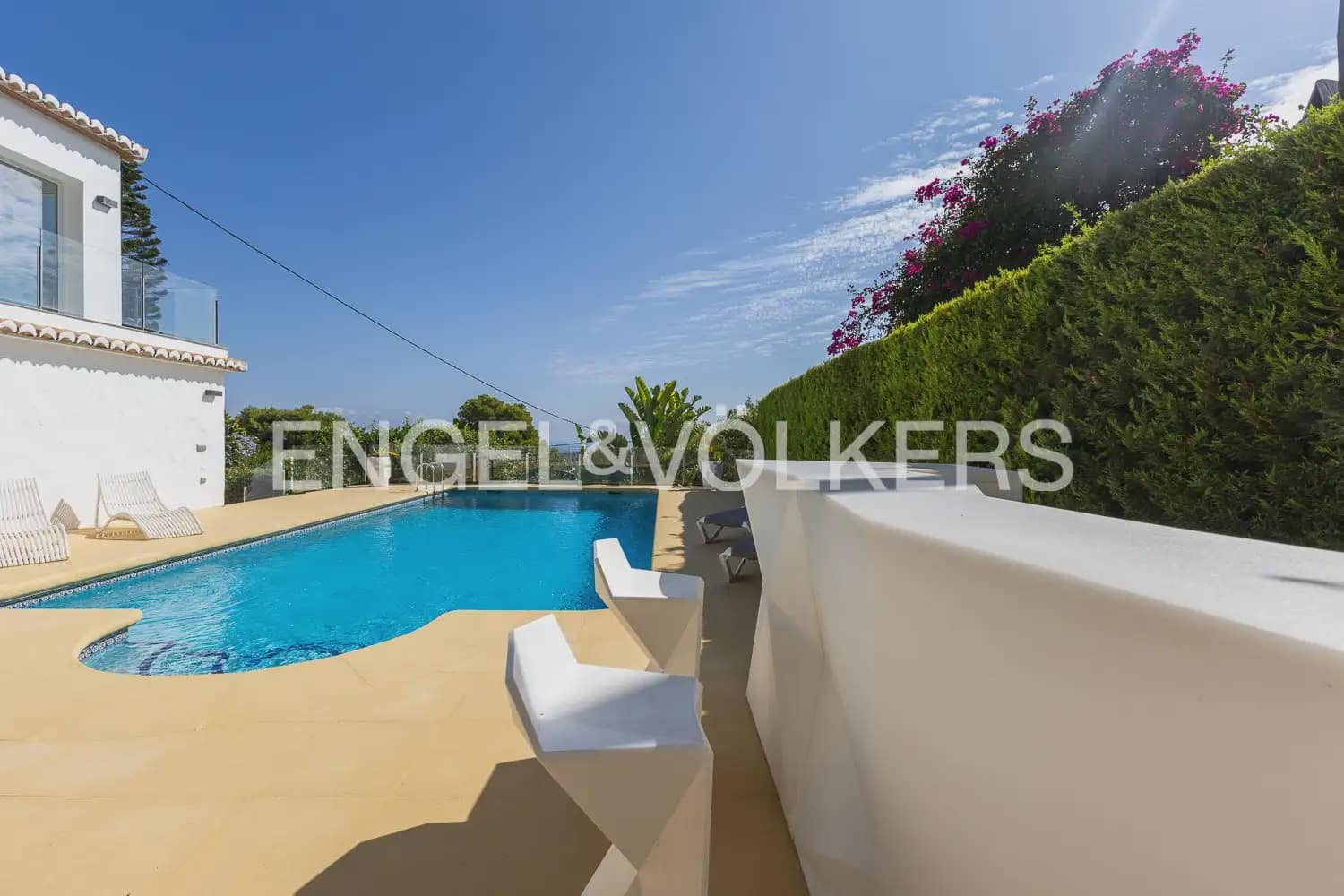 5 soveværelse Villa til salg i Javea / Xabia med swimmingpool garage - € 1.350.000 (Ref: 10007808)