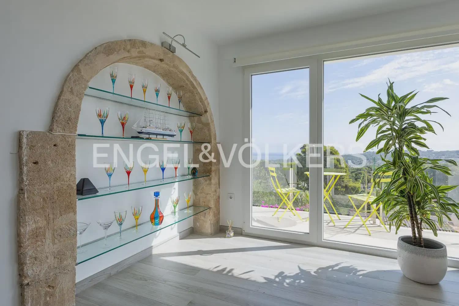 5 soveværelse Villa til salg i Javea / Xabia med swimmingpool garage - € 1.350.000 (Ref: 10007808)