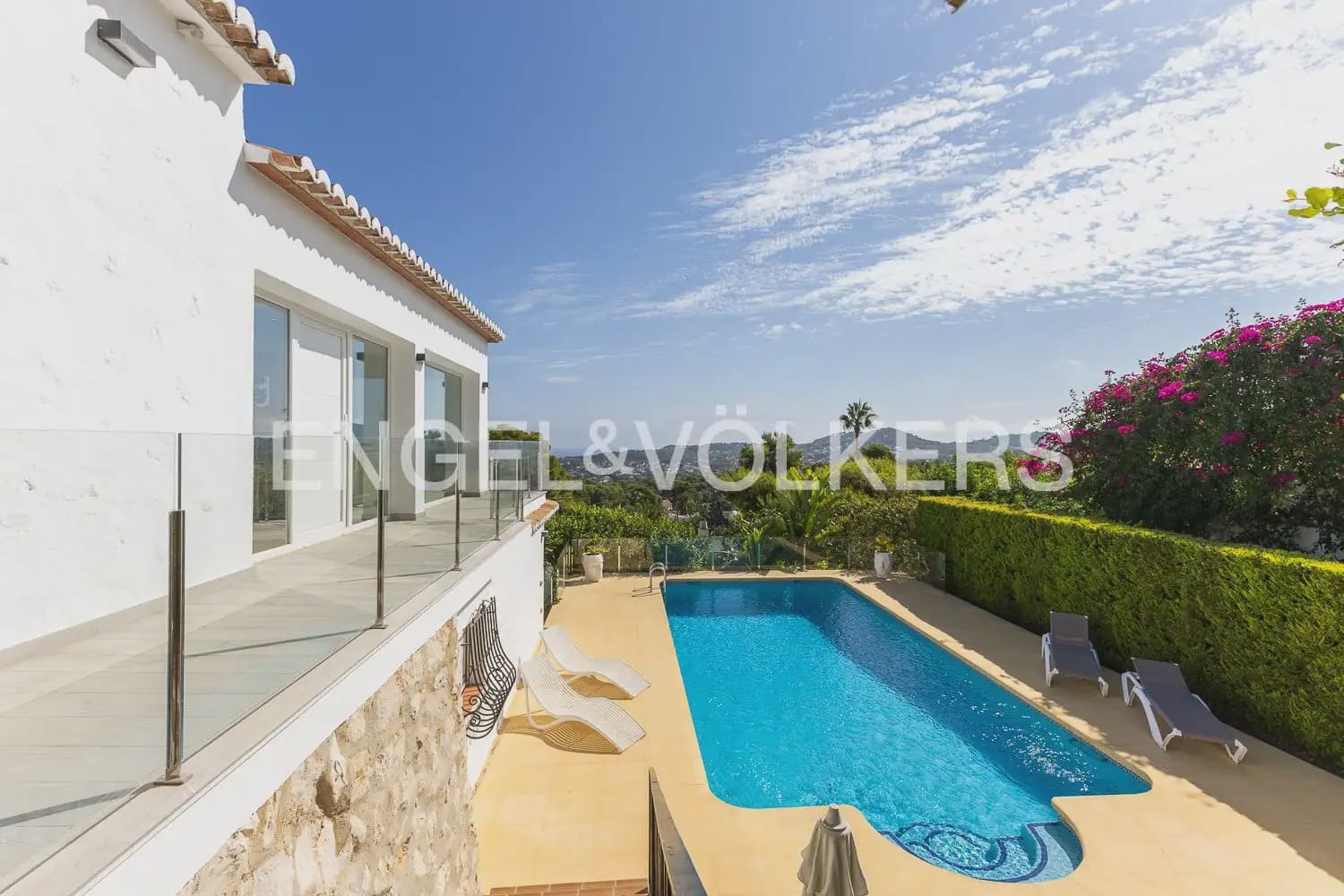 5 soveværelse Villa til salg i Javea / Xabia med swimmingpool garage - € 1.350.000 (Ref: 10007808)