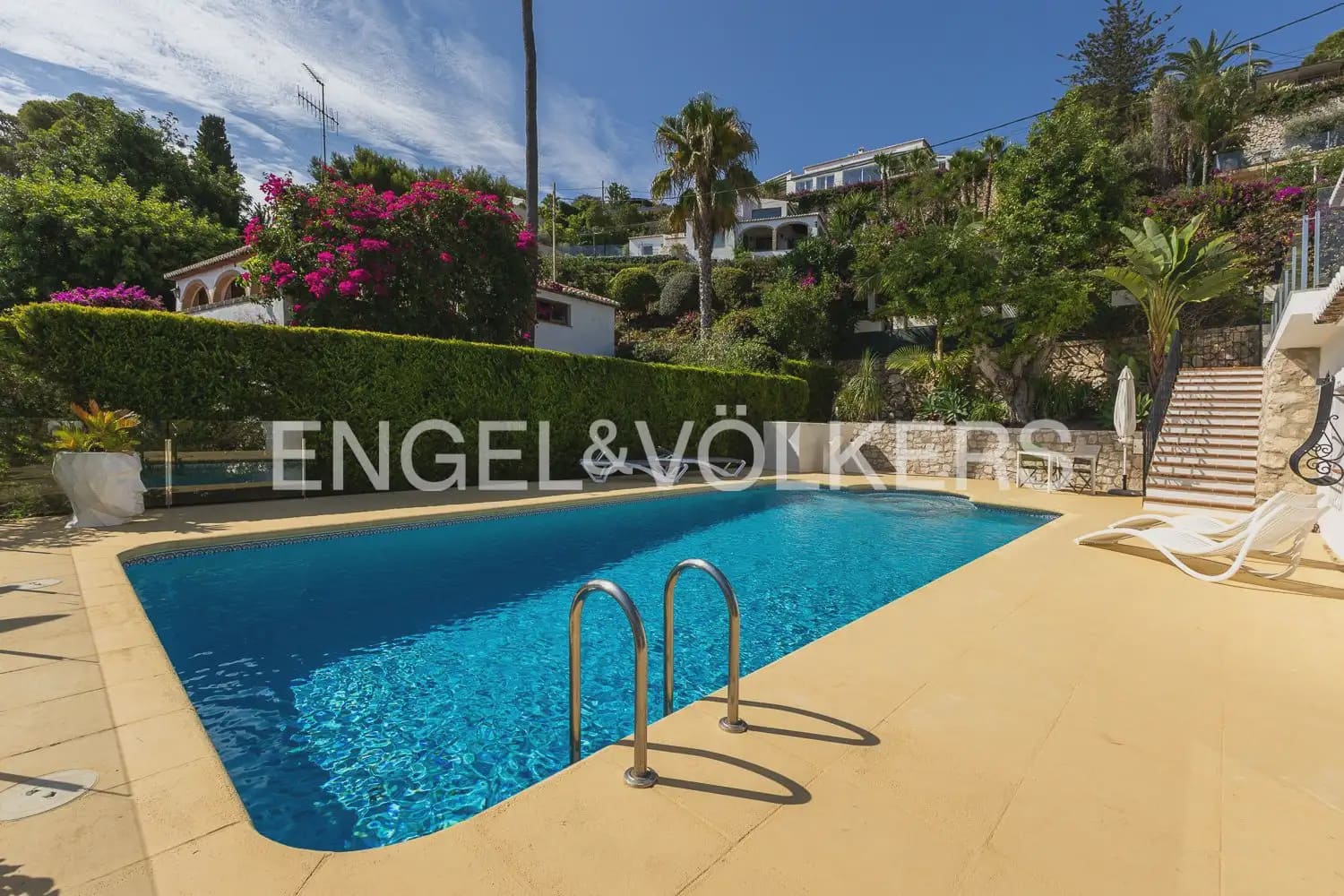 5 soveværelse Villa til salg i Javea / Xabia med swimmingpool garage - € 1.350.000 (Ref: 10007808)