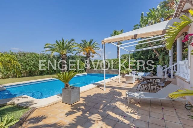 5 soveværelse Villa til salg i Cap Martí - El Tossalet - Pinomar, Javea / Xàbia med swimmingpool garage - € 1.275.000 (Ref: 10007809)