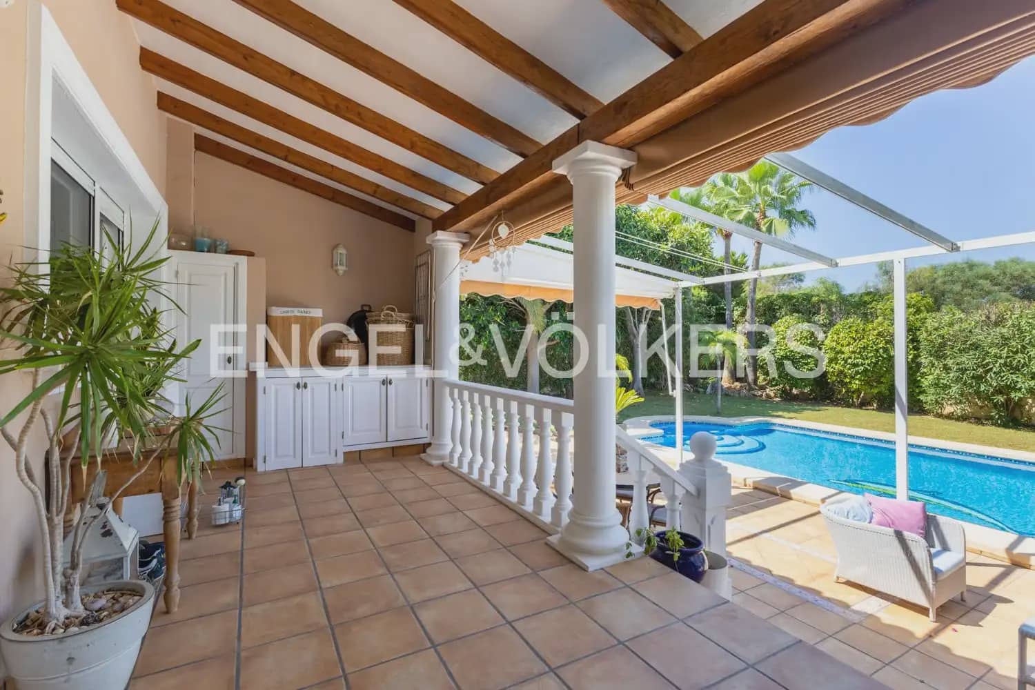 5 soveværelse Villa til salg i Javea / Xabia med swimmingpool garage - € 1.275.000 (Ref: 10007809)