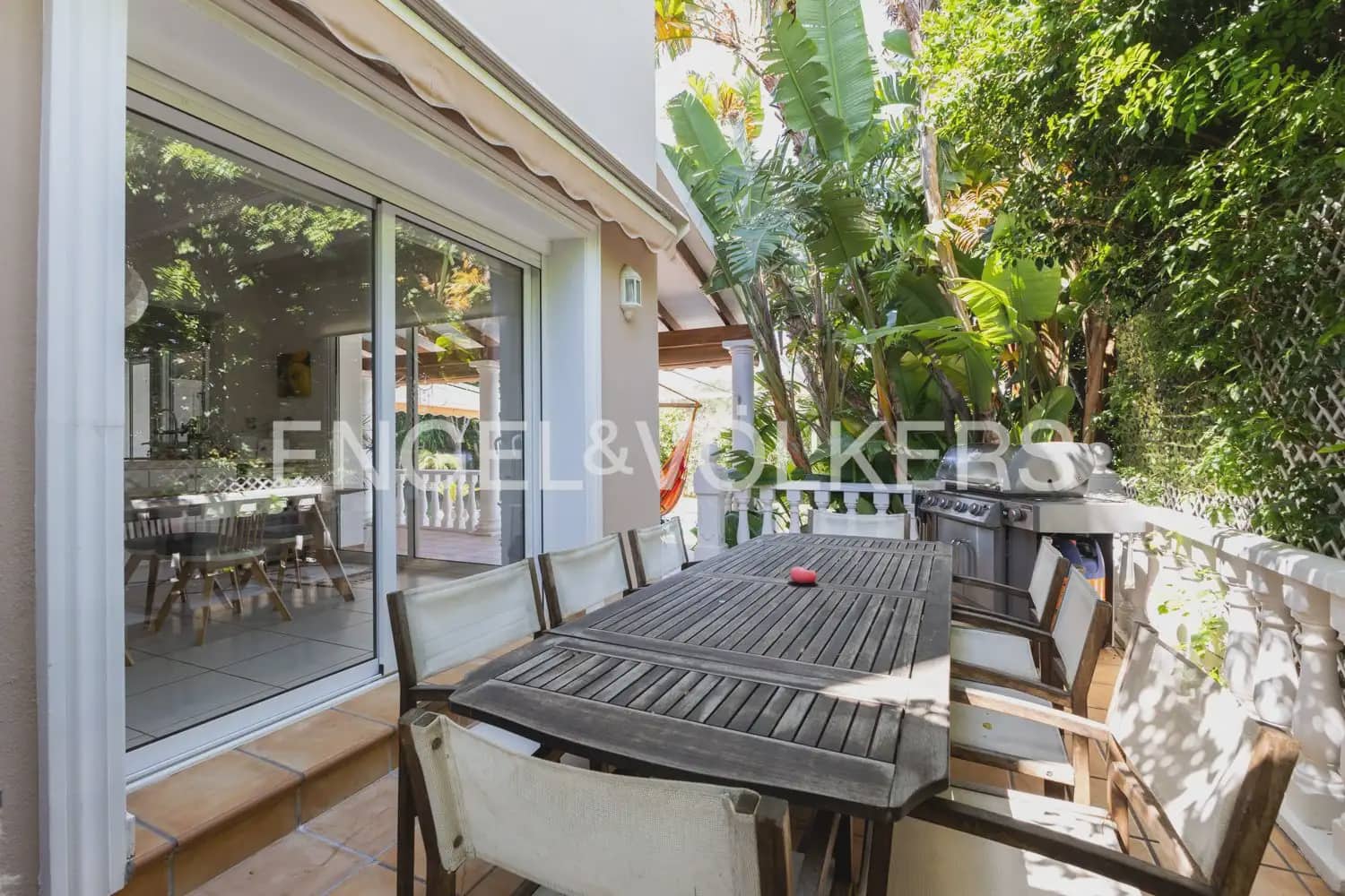 5 soveværelse Villa til salg i Javea / Xabia med swimmingpool garage - € 1.275.000 (Ref: 10007809)