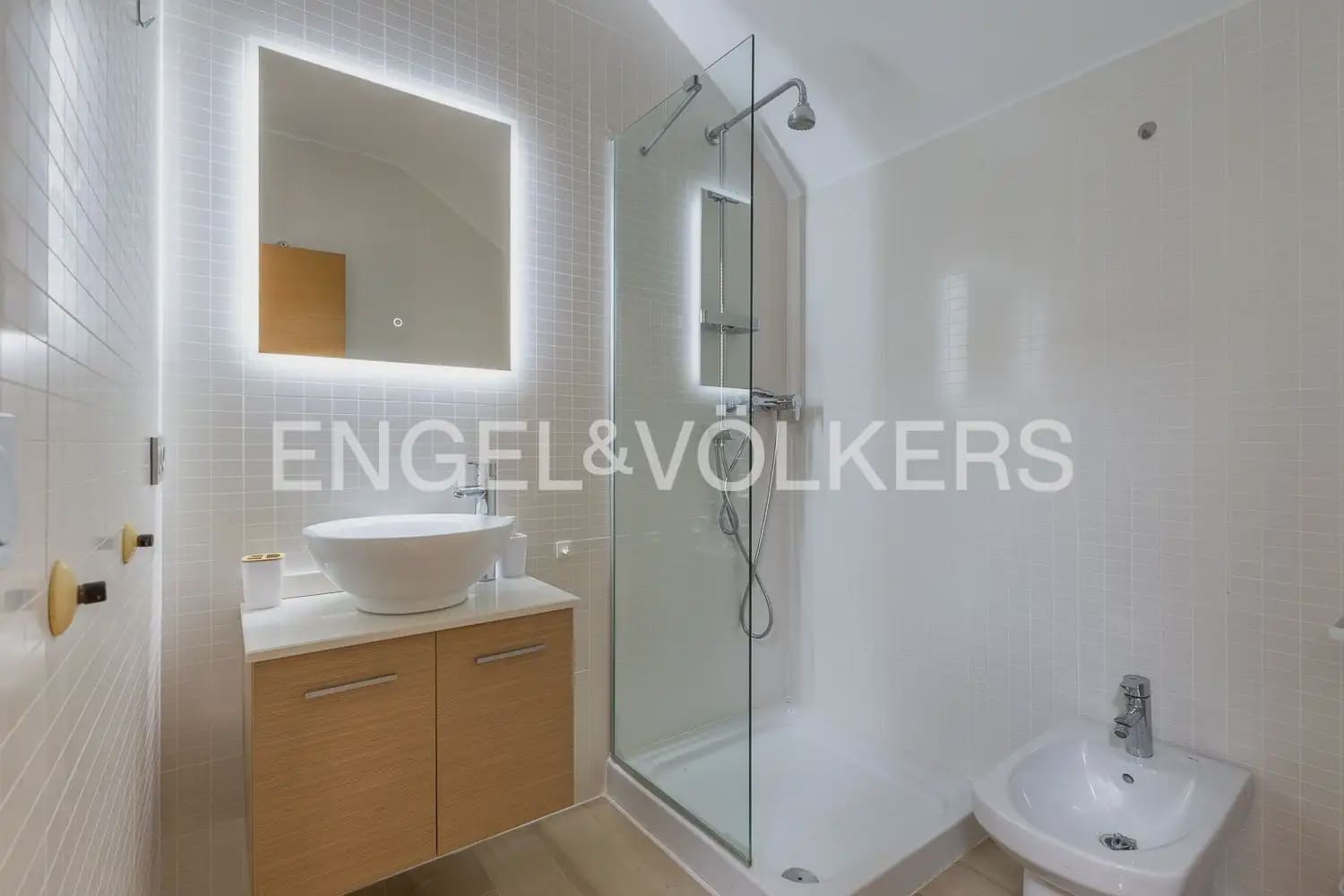 2 bedroom Penthouse for rent in Denia with pool garage - € 1,700 (Ref: 10008057)