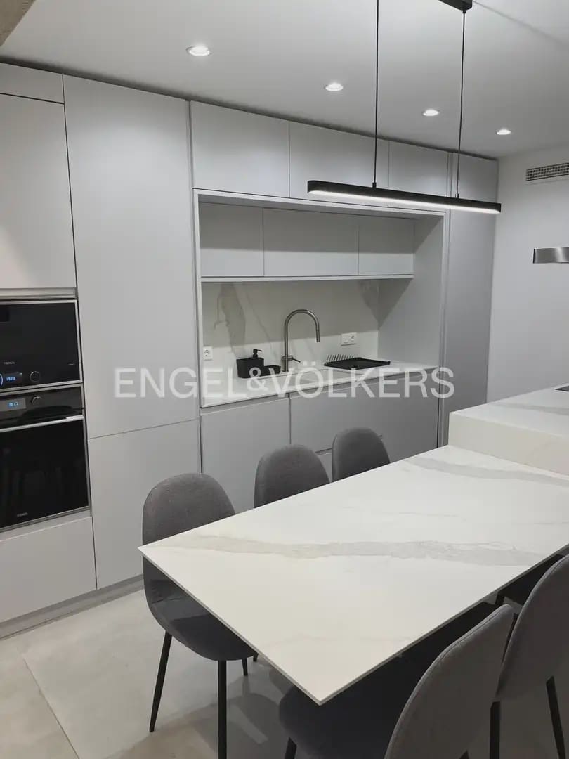 2 camera da letto Appartamento da affittare in Valencia citta - 2.000 € (Rif: 10008105)