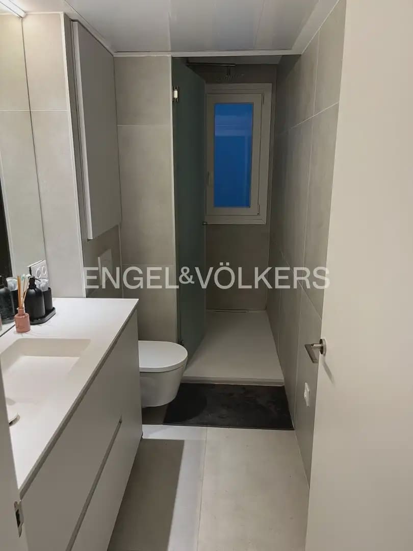 2 camera da letto Appartamento da affittare in Valencia citta - 2.000 € (Rif: 10008105)