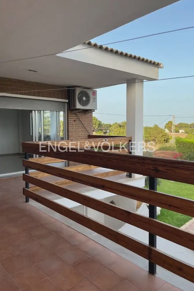 3 Zimmer Villa zu vermieten in Puig mit Pool - 1.500 € (Ref: 10009312)