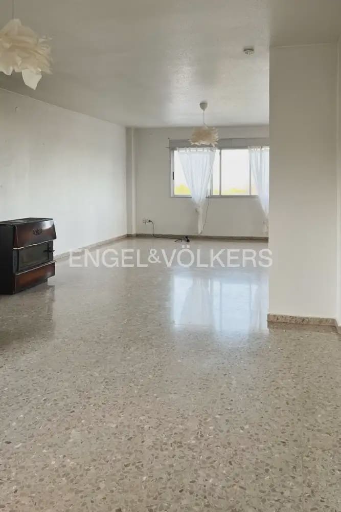 3 Zimmer Villa zu vermieten in Puig mit Pool - 1.500 € (Ref: 10009312)