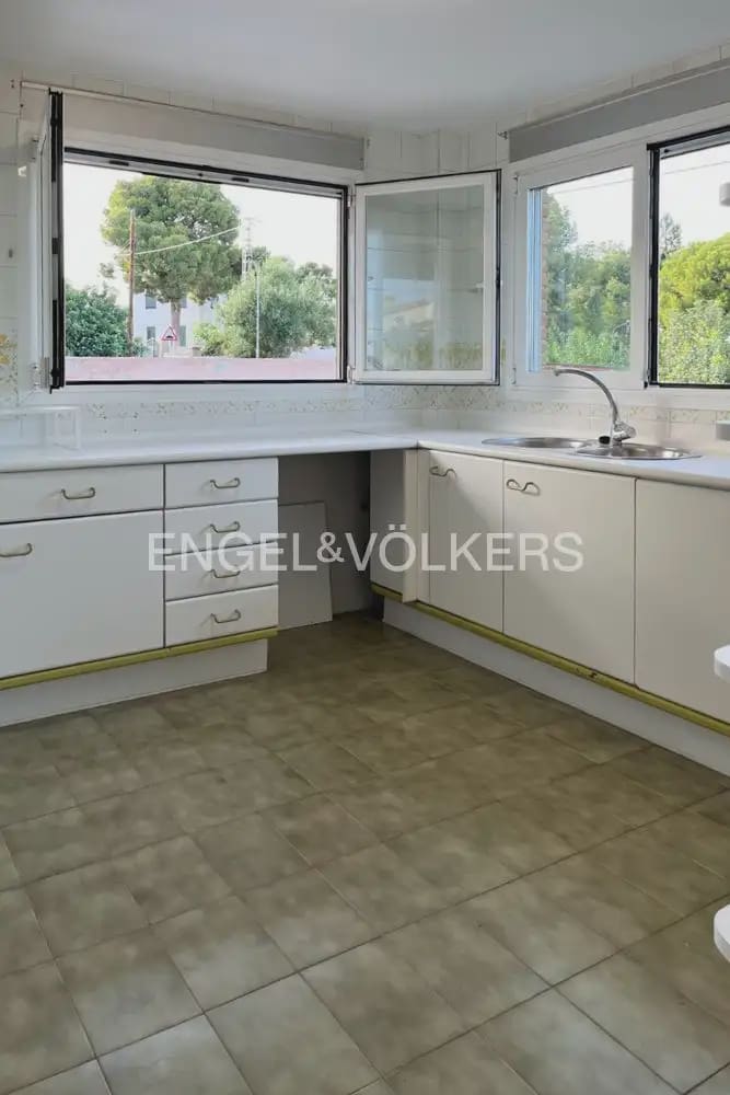 3 Zimmer Villa zu vermieten in Puig mit Pool - 1.500 € (Ref: 10009312)