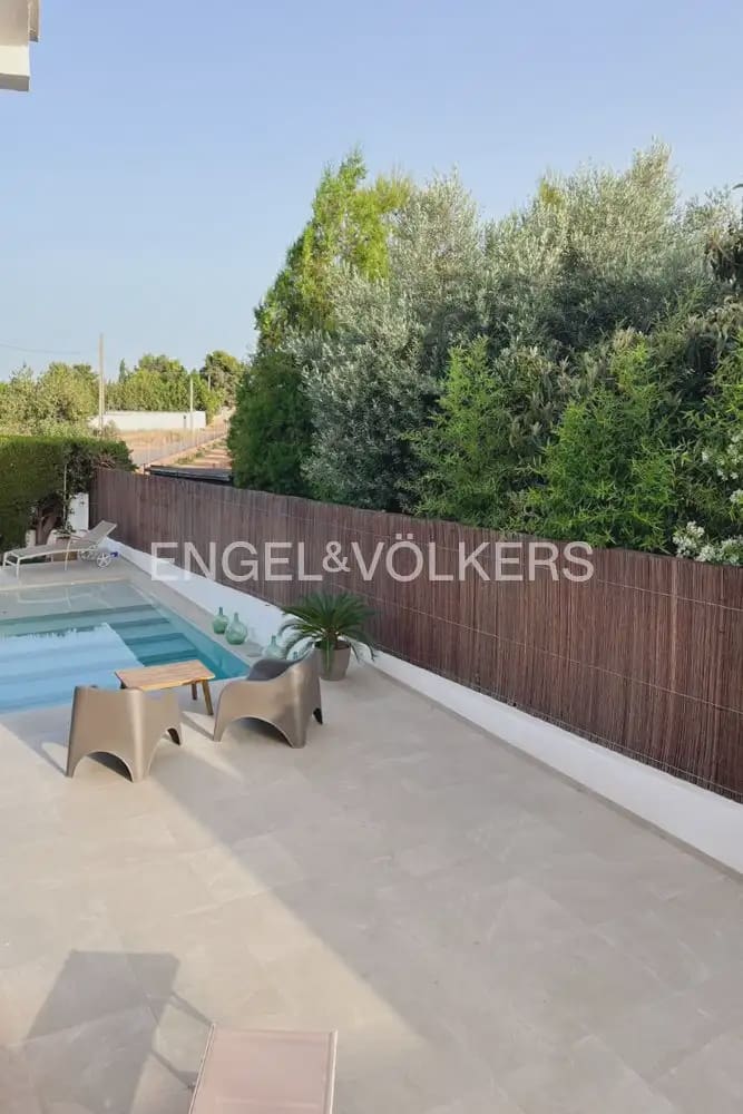 3 Zimmer Villa zu vermieten in Puig mit Pool - 1.500 € (Ref: 10009312)