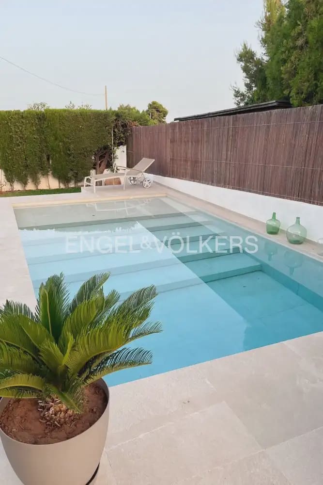 3 Zimmer Villa zu vermieten in Puig mit Pool - 1.500 € (Ref: 10009312)