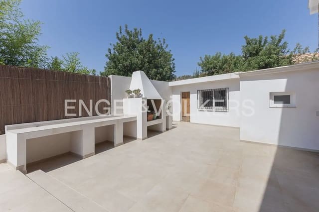 4 soveværelse Villa til leje i Puig med swimmingpool - € 1.500 (Ref: 10009312)