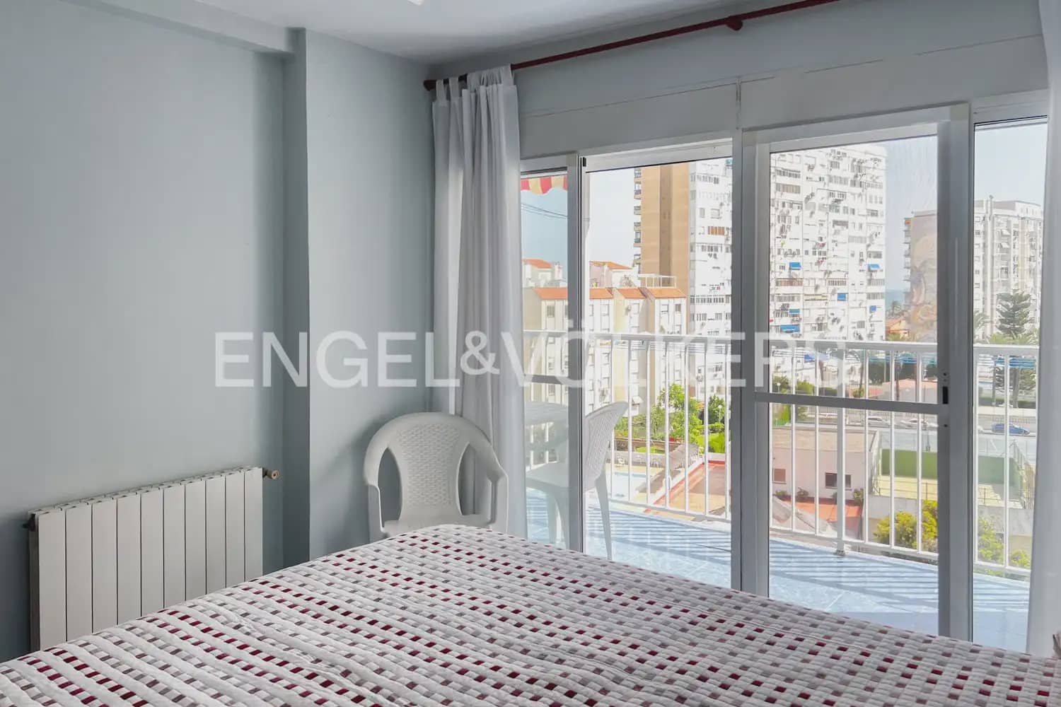 Appartement de 3 chambres à louer à La Pobla de Farnals avec piscine garage - 1 100 € (Ref: 10009696)