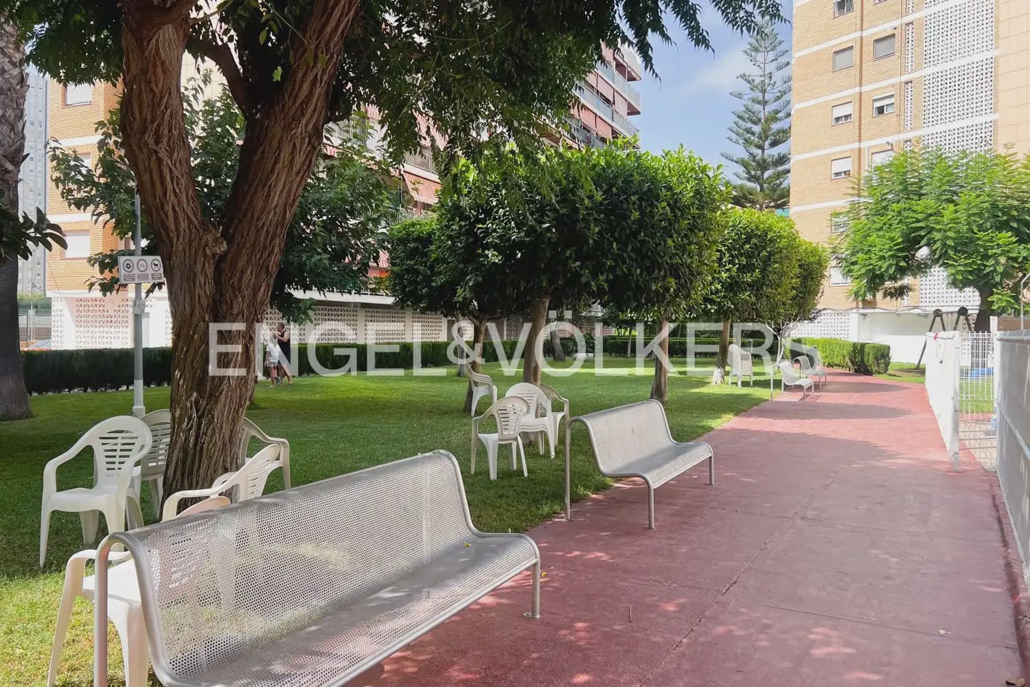 Appartement de 3 chambres à louer à La Pobla de Farnals avec piscine garage - 1 100 € (Ref: 10009696)
